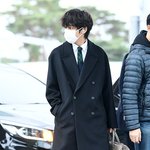 [모두드루와] 뷔 어깨가 <b>왜소</b>한편이야???