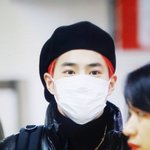 [EXO] 준면이 <b>마카</b>5 잘 도착했나봐