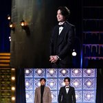 자기 자랑하는 공유