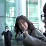 [댓글부탁해] 김세정 오늘 컬투쇼 출근 <b>강풍</b>에 머리 휘날려 ㅎ