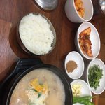 [댓글부탁해] 나 오늘 돼지국밥 <b>혼</b><b>밥</b>하고옴ㅎ
