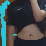 [댓글부탁해] 나처럼 팔 접히는부분이랑 배꼽이랑 <b>일직선</b>인 사람