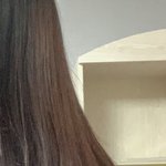 머리 살짝 <b>갈색</b>인데