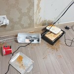 <b>라면국물</b> 발로 차 엎어버린 놈