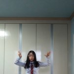 [댓글부탁해] 무슨 춤 <b>추고</b> 있는지 알겠는 사람 ??