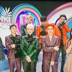 [EXO] 헐 종인이 진짜 흑발?! <b>염색</b>했네