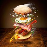 폴짝 뛰는 요리와 <b>재료들</b>