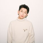 앨범 커버 표절 논란 휩싸인 가수