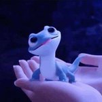 너네가 애용하는 <b>인쇼</b> 말해주라