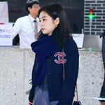 제니 공항패션 <b>졸귀</b>ㅋㅋㅋㅋㅋㅋㅋ