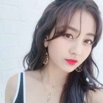 <b>지효</b> ㅈㄴ 이쁘지않냐