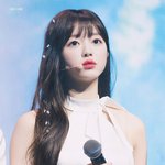 <b>유아</b> ㅈㄴ이쁘지않냐