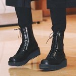정국 <b>발목</b> 개얇다..