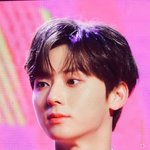 [모두드루와] 오늘자 <b>황민현</b> 얼굴 ㄷㄷ