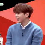 [강다니엘] 강다니엘 또 뽀짝거리면서 웃어ㅋㅋㅋㅋ