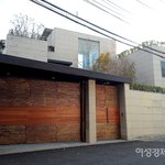 <b>남편</b>이 부자 <b>vs</b> 아빠가 부자