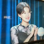 [댓글부탁해] 이런 어깨되려면 <b>무슨운동</b> 해야해...?