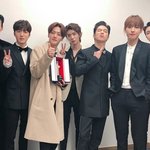 팬들이랑 실친처럼 노는 남돌ㅋㅋㅋㅋㅋ