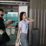 제니는 힐 ㄹㅇ 필<b>수긴</b>해