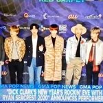 방탄소년단 12/31 딕클락뉴이어락킹이브 뉴욕 타임스퀘어 퍼<b>포머</b>...