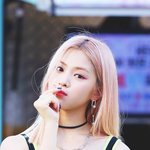 연말 음방에서 인터뷰 각인 아이돌