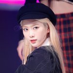 [드루와] 아이돌 <b>잘</b> 아는 애들 들어와봐 <b>이</b> 사람 누구야?