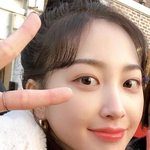 <b>이</b>정도 생긴 여자 아니면 아예 <b>안</b> 사귈래