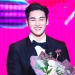울 <b>왕자</b>님 미소에 사르르~~