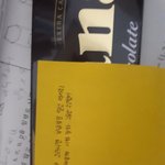 예전에 남자애한테 <b>초코</b>릿 받았었는데