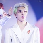 [NCT] <b>시즈니</b>를 바라보는 태용이