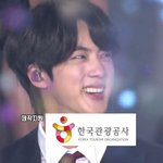 진 웃다가 <b>정색</b> 개웃기다 ㅋㅋㅋㅋㅋㅋ