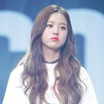 [댓글부탁해] 장원영 아직 <b>젖살</b> 있는 건가??