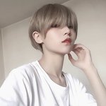 [댓글부탁해] 나 하관이 큰 얼굴인데 <b>숏</b><b>컷</b>할까말까