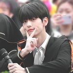 <b>수빈</b> 볼수록 정국 닮은 거 같음