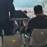 엑소 콘서트에서 목격된 <b>디오</b>