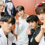 배진영 요즘 왤케 존잘이냐