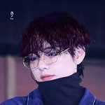 안경 낀 <b>모습</b>이 설레이긴 또 <b>처음</b>;