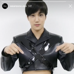 [EXO] 뽀둥한 얼굴에 그렇지 못한 <b>의상</b>