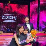 시상식 후 동백꽃 식구들 사진