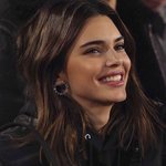 디ㄹ도 샀는데 엄마가 그걸로 빵<b>반죽</b>하고있어 어떡해