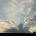 <b>일몰</b>때 햇빛 이러는거 너무 예쁘지않냐ㅜㅜㅜ?