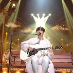 [김재환] 조명이 <b>왕관</b>이야