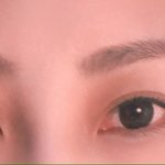 나 <b>눈썹</b> 잘그린 가 같아
