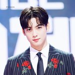 '<b>꽃</b> <b>미모</b>' 가 찰떡인 男돌