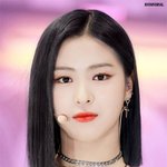 <b>압도</b>적으로 눈길이 가는 여돌