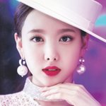 패딩에 <b>진주</b> 귀걸이 별로야?