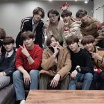 엑스원  그리고 프엑생들 꽃길 걸어라