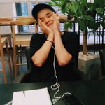 너네 닮았다고 들어본 유명인 누구있냐