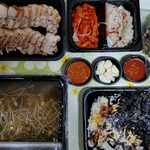 <b>보쌈</b> 시켜 먹고 있다ㅋ