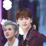 황민현 얼굴ㄷㄷㄷㄷㄷㄷㄷ
